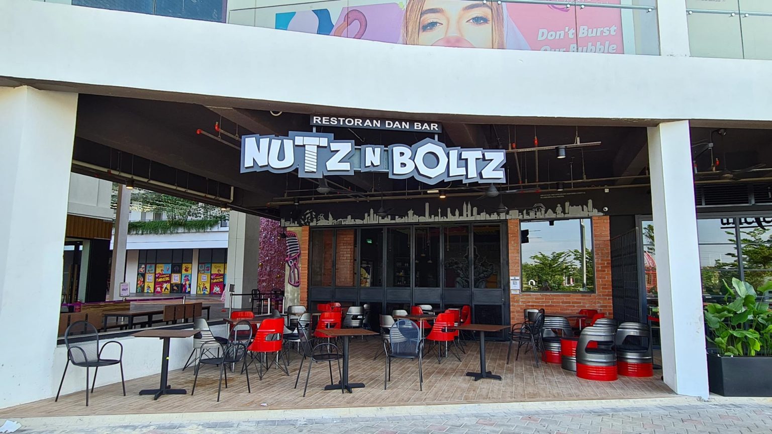 Nutz N Boltz – Quayside Mall